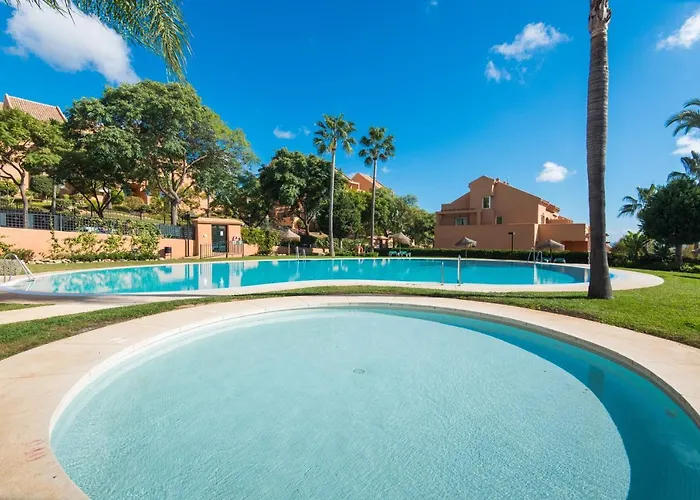 Rentandhomes Golf Elviria
